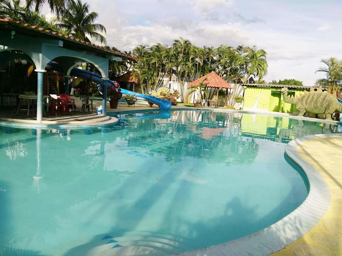 Hotel Santa Cruz Zapaca Exteriér fotografie