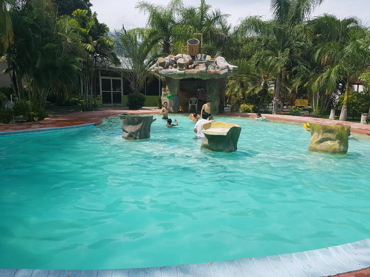 Hotel Santa Cruz Zapaca Exteriér fotografie