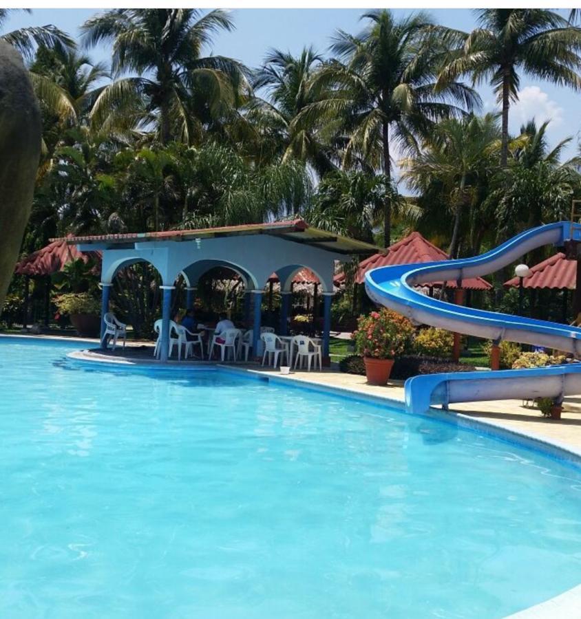 Hotel Santa Cruz Zapaca Exteriér fotografie